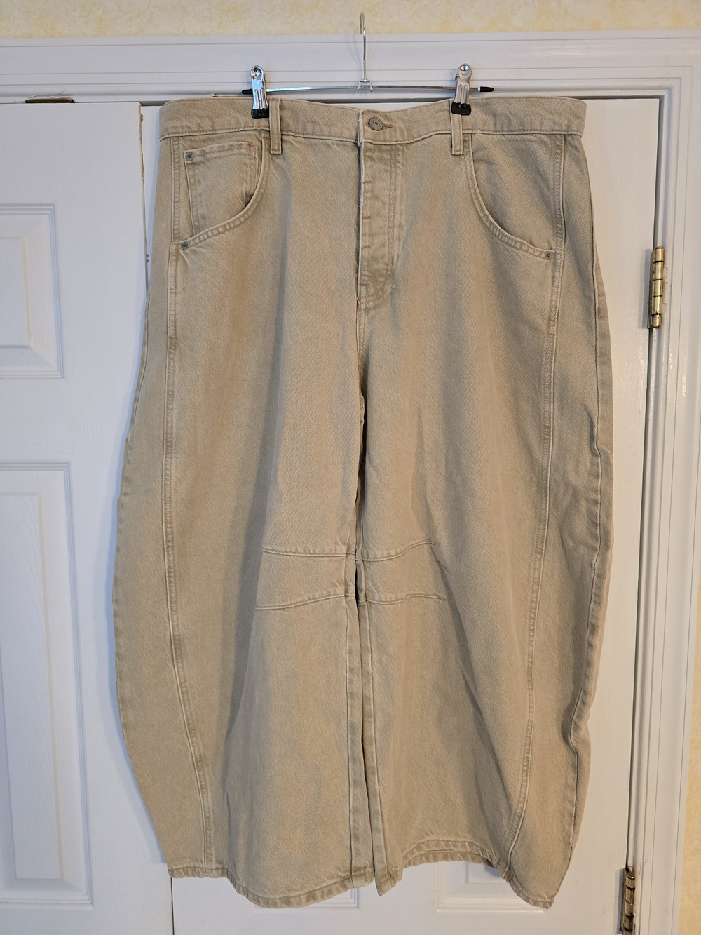 NWOT We The Free Good Luck Barrels - 33